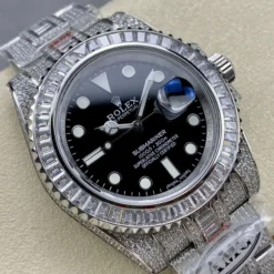 Rolex Submariner Iced Out Ref.116610LN 40mm Clear Diamond Bezel