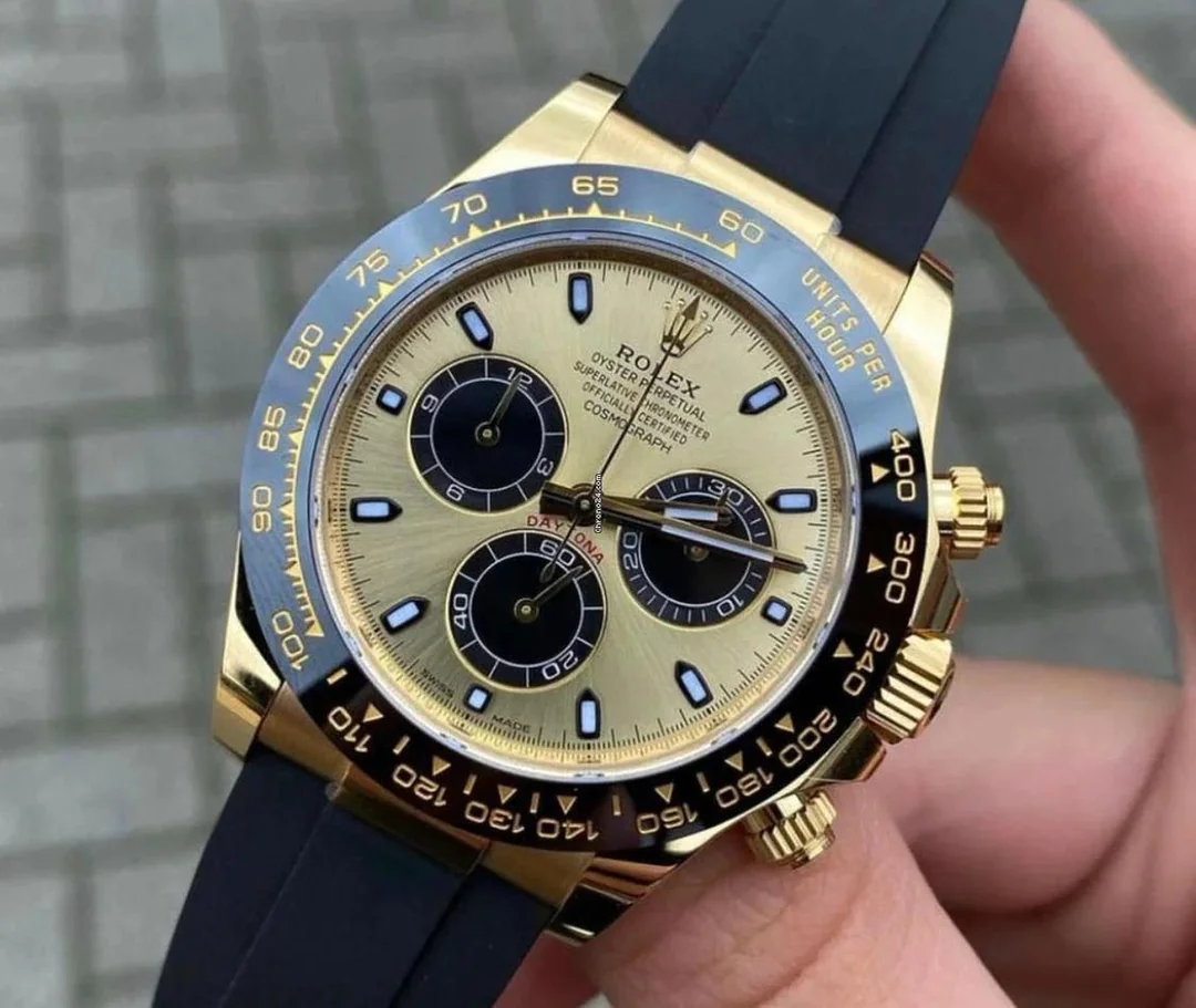 Daytona 40 mm Golden Dial 126518LN "Pikachu" photo review
