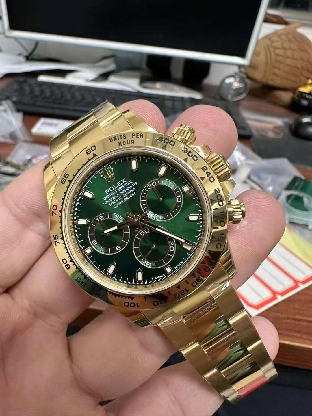 Daytona "John Mayer" Green Dial 116508 photo review