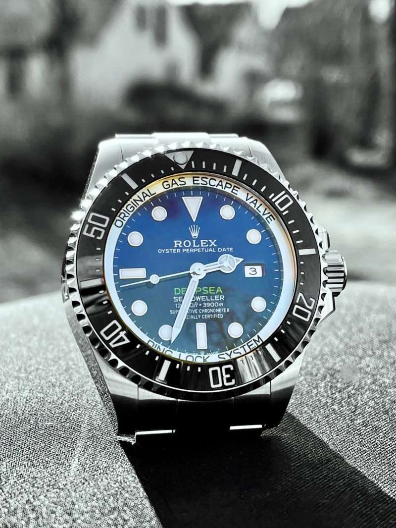 Click to view full screen Replica Deep Sea James Cameron