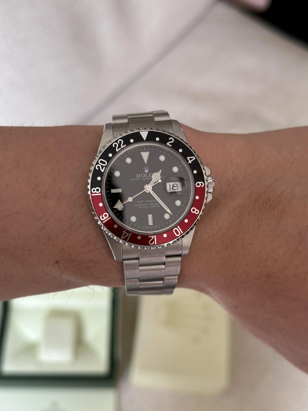 GMT-Master II 40mm Dial Black 16710 “Coke” photo review