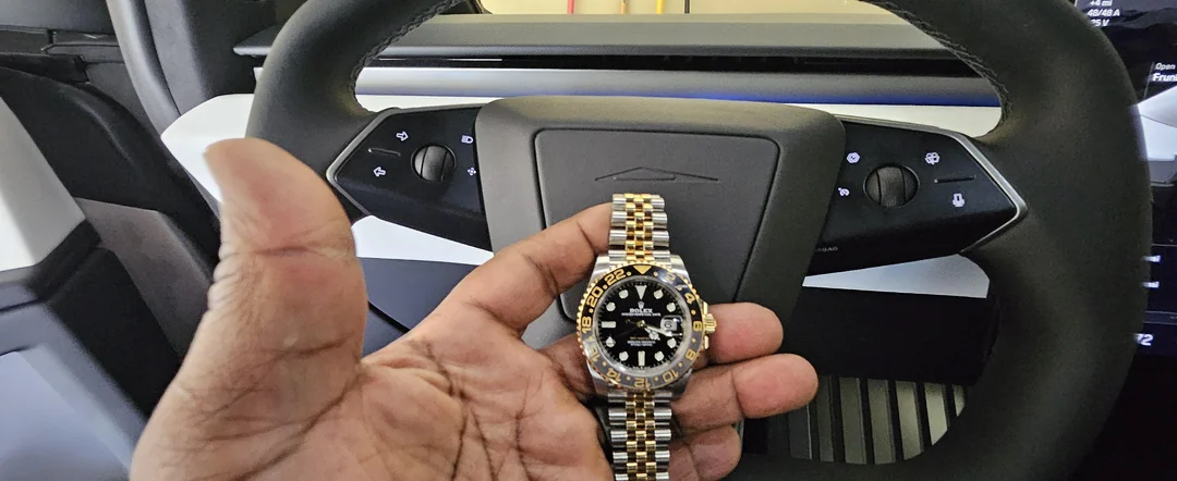 GMT-Master II 40 mm Black Dial "Zombie" 126713GRNR photo review