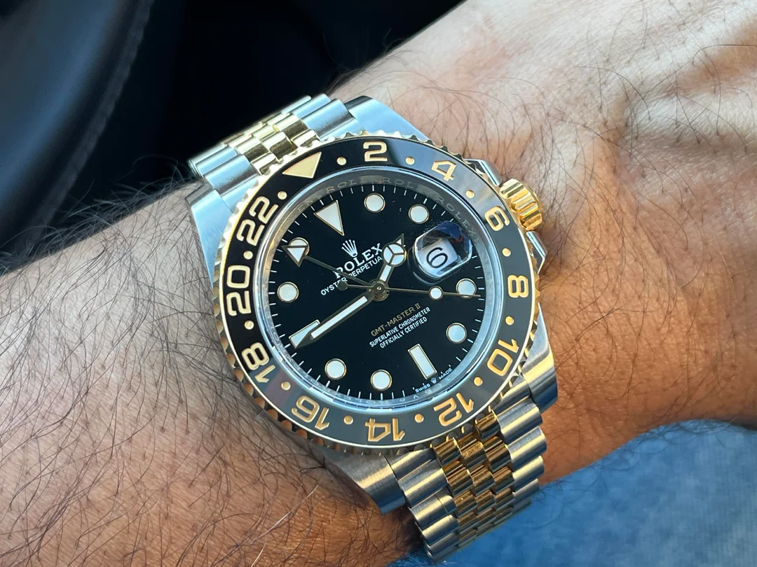 GMT-Master II 40 mm Black Dial "Zombie" 126713GRNR photo review