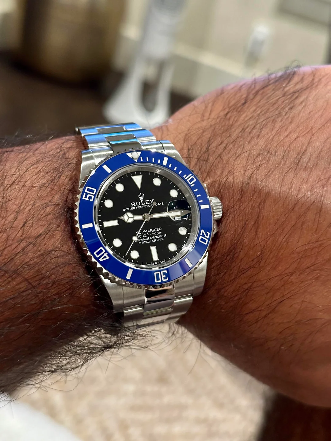 Submariner "Cookie Monster" 41mm Black Dial 126619LB photo review