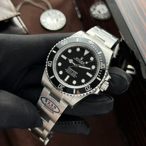 Rolex Super Clone Submariner 41mm Black Dial 124060LN No Date 2
