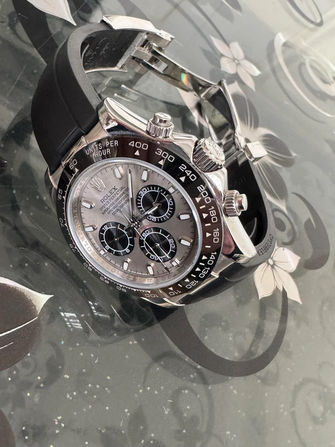 Replica Rolex Daytona Sunburst Ghost