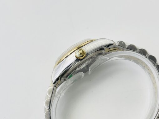Replica Rolex Datejust 36mm Gold Palm Motif Dial 126233 4