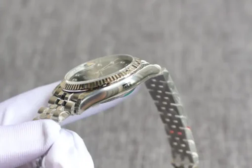 Best Replica Rolex Datejust 126233 36mm Dial White Mother of Pearl