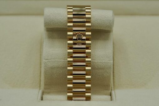 Rolex Super Clone Day-Date 36 mm Carnelian Dial 128348RBR