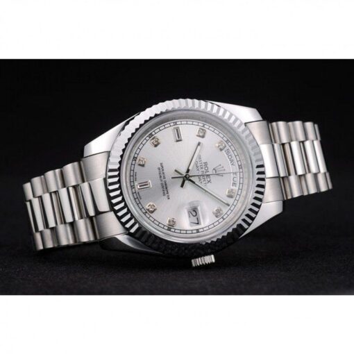 Rolex Replica Day-Date 40mm Silver Dial 41995