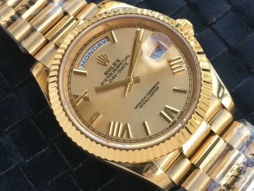Rolex Replica Day-Date m228238 Champagne Dial