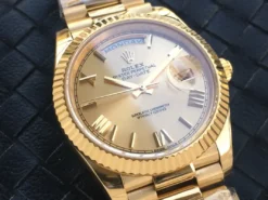 Replica Rolex Day-Date m228238 Champagne Dial Lug Shot