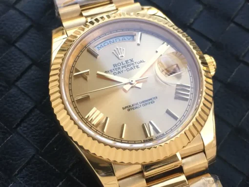 Super Clone Rolex Day-Date m228238 Champagne Dial