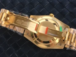 Replica Rolex Day-Date m228238 Gold Dial Bezel Focus