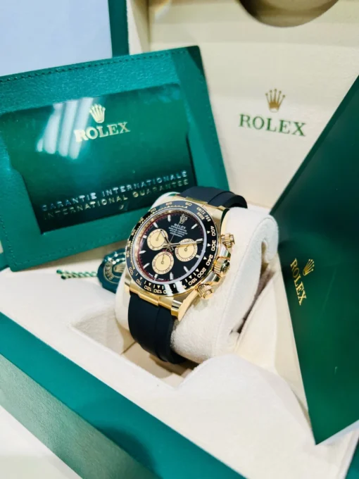 Fake Rolex Daytona 40 mm Intense black Dial 126518LN