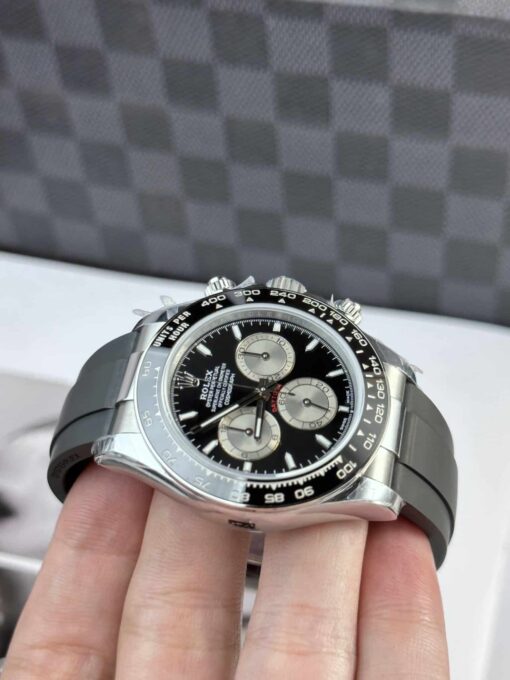 Fake Rolex Daytona 40 mm black Dial 126519LN