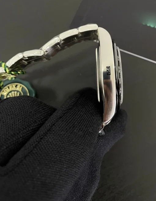 Fake Rolex Daytona “Reverse Panda” Black Dial 116500LN