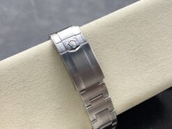 Replica Rolex Explorer 40 mm Black Dial 224270 Lug Shot