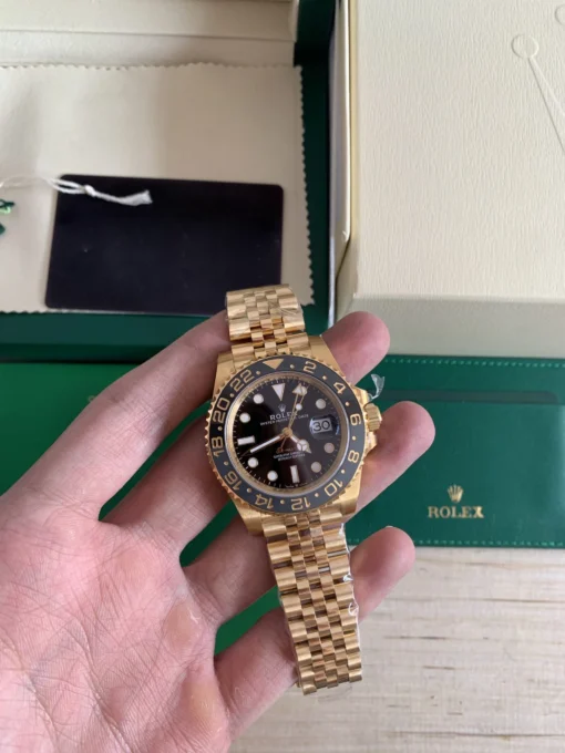 Best Rolex Replica GMT-Master II 40 mm Black Dial 126718GRNR