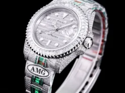 Replica Rolex GMT-Master II 40mm 116769TBR Green Diamonds Bracelet Material View