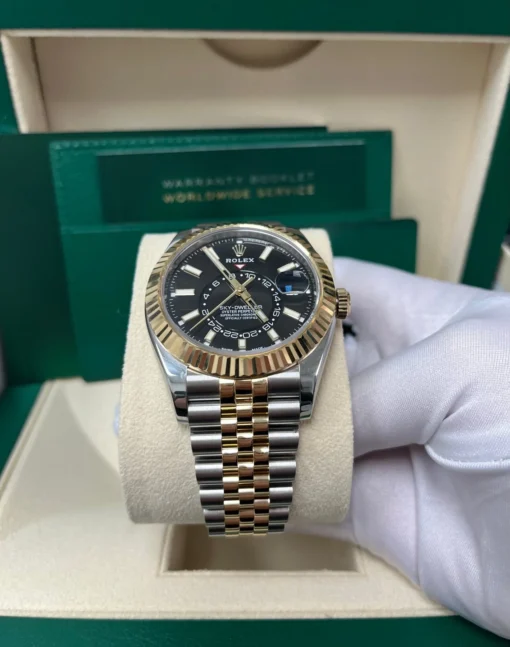 Rolex Super Clone Sky-Dweller 42 mm Bright black Dial 336933