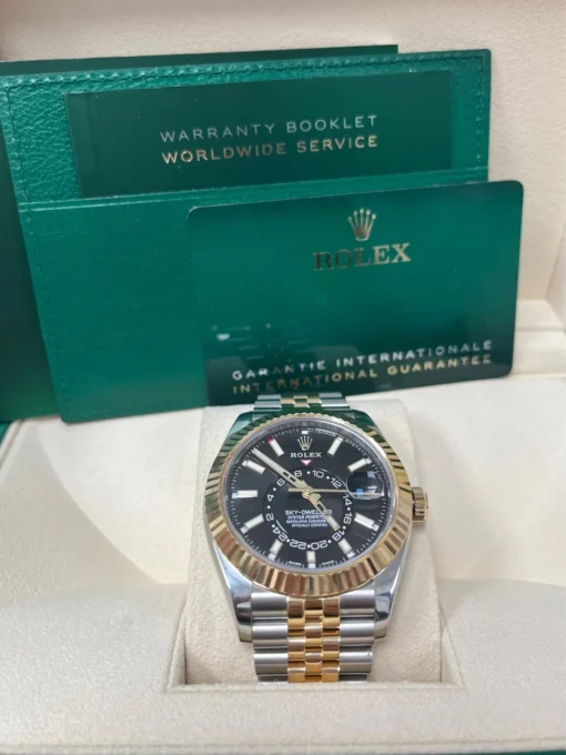 Fake Rolex Sky-Dweller 42 mm Bright black Dial 336933