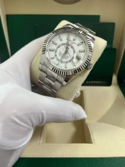Rolex Super Clone Sky-Dweller 42 mm Intense white Dial 336934