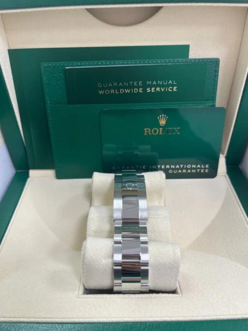 Rolex Replica Sky-Dweller 42 mm Intense white Dial 336934
