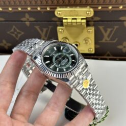 Rolex Super Clone Sky-Dweller 42 mm Mint green Dial 336934 Jubilee