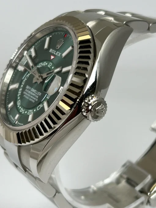 Rolex Replica Sky-Dweller 42 mm Mint green Dial 336934 Oyster