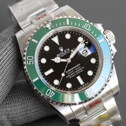 Fake Rolex Submariner 41mm Dial Black Green Bezel 126610