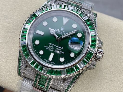 Rolex Replica Submariner Iced Out 116610LV-1 41mm Green Dial