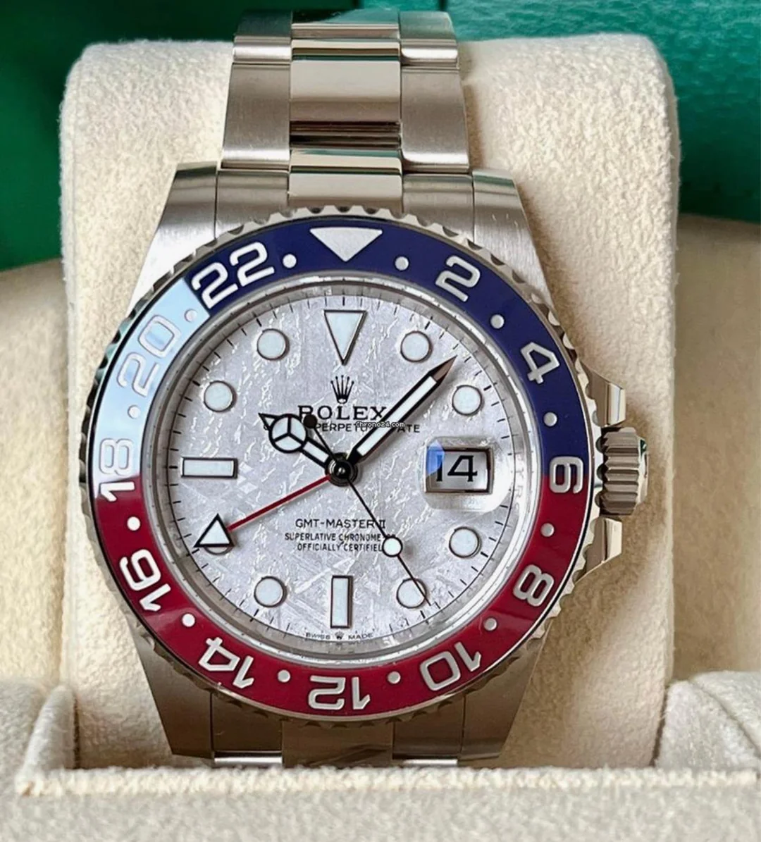 GMT-Master II Meteorite Dial 126719BLRO “Superman” Oyster photo review
