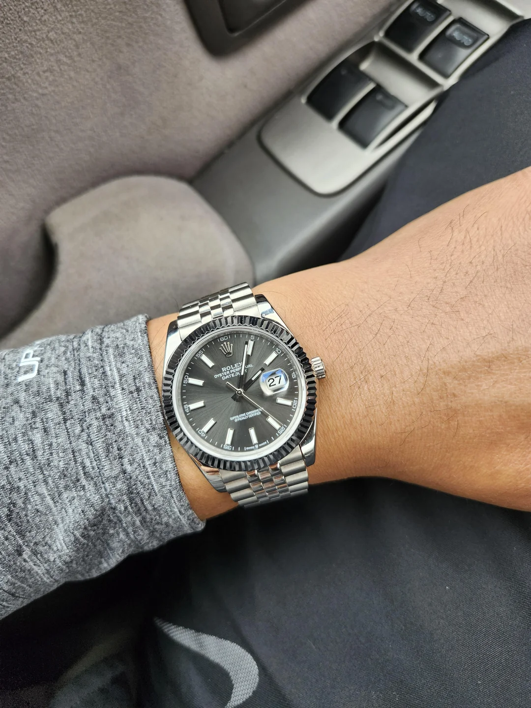 Datejust 41 mm Rhodium Dial 126334 Jubilee photo review