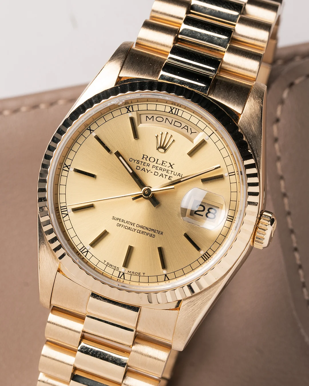 Replica Day-Date II 40mm Champagne Dial 228238 photo review