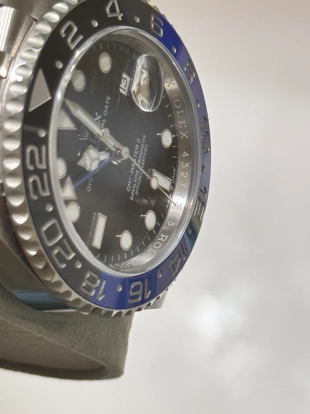 Replica GMT-Master II Black Dial 126710BLNR “Batgirl” photo review