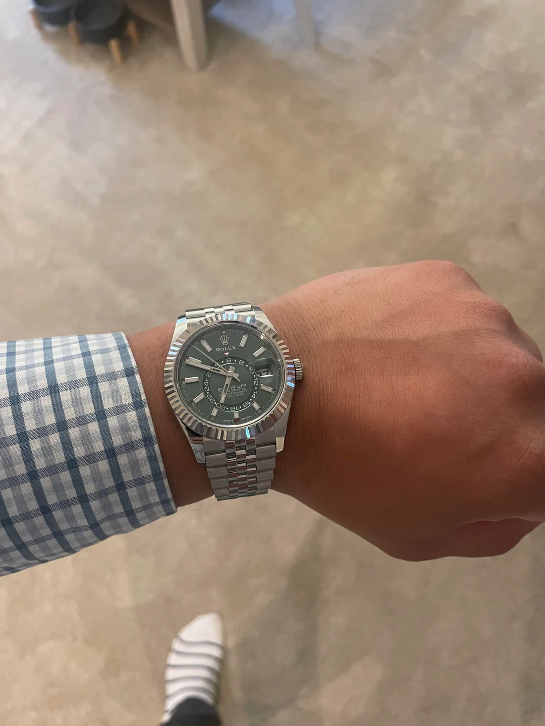 Replica Sky-Dweller 326238 42mm Mint Dial photo review