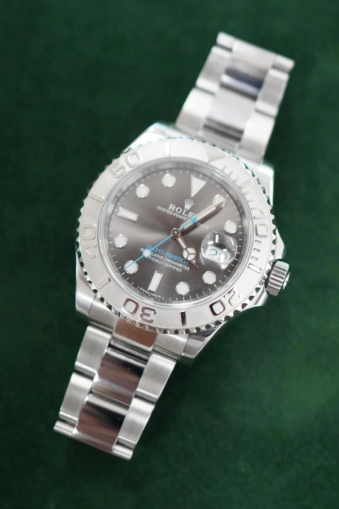 Yacht-Master 40mm m126622-0001 Rhodium Dial photo review